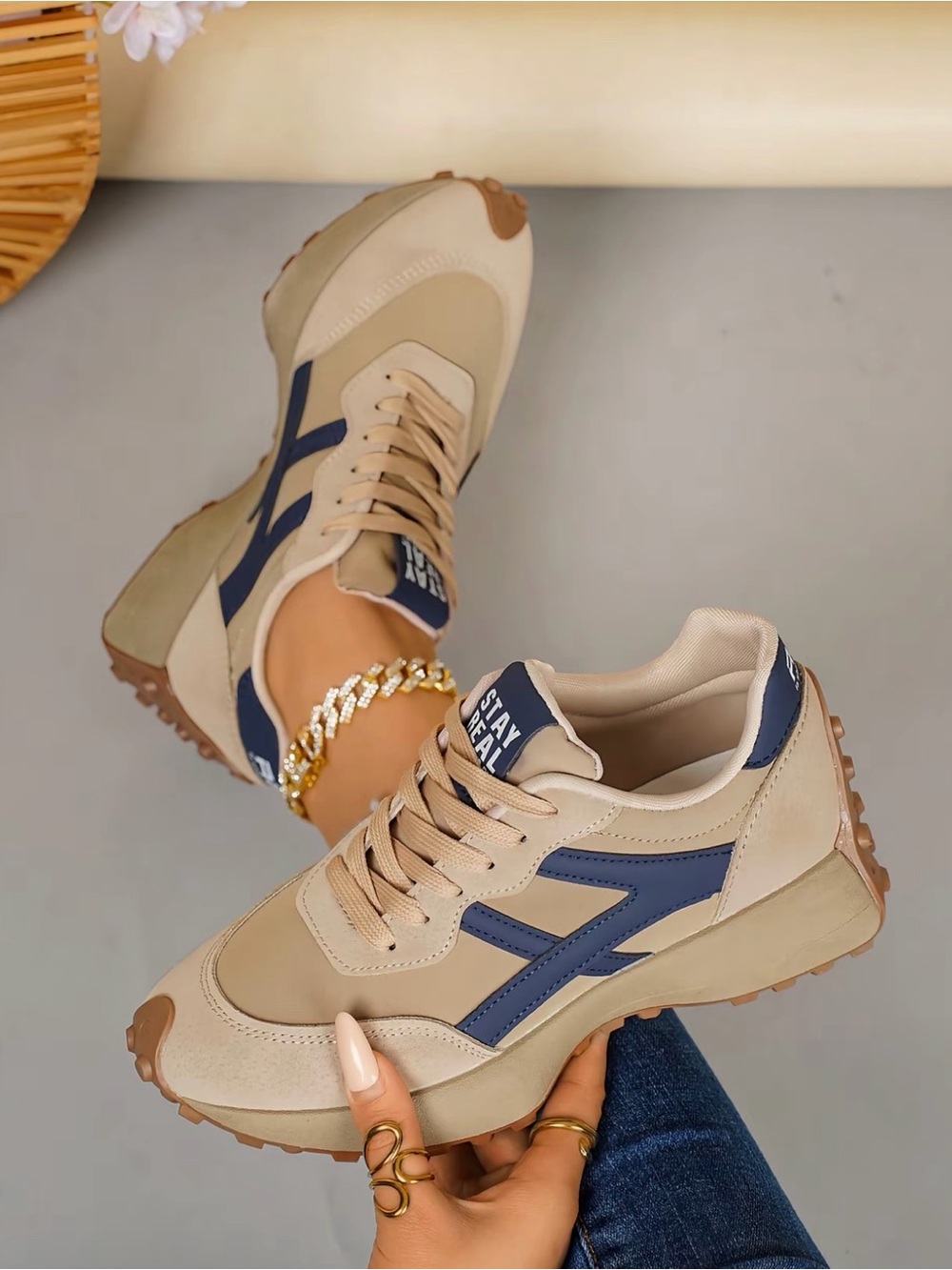 2 Pairs Retro Sneakers Beige & Black – Size 36